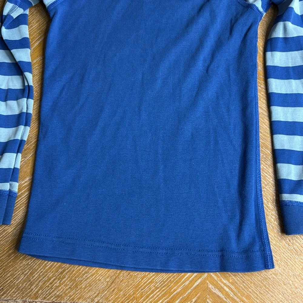 HANNA ANDERSSON Blue Shark Long Sleeve Pajama Top 6/7